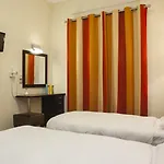 Meteoritis Hotel