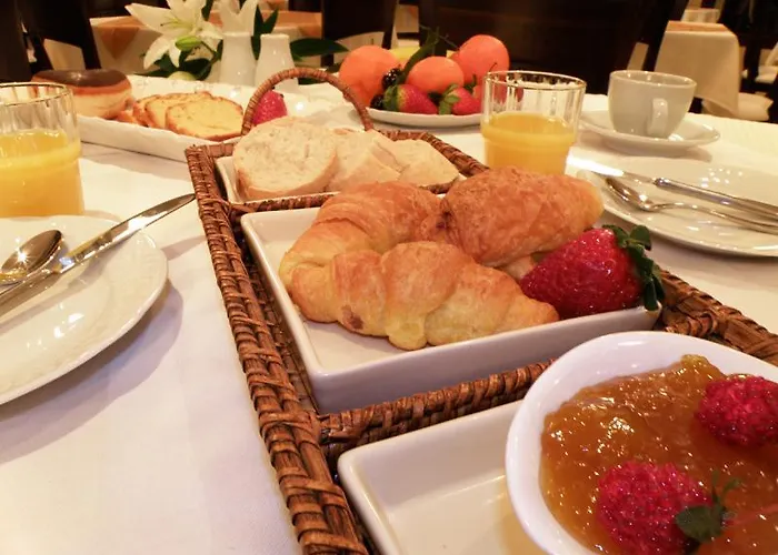 Meteoritis Szálloda